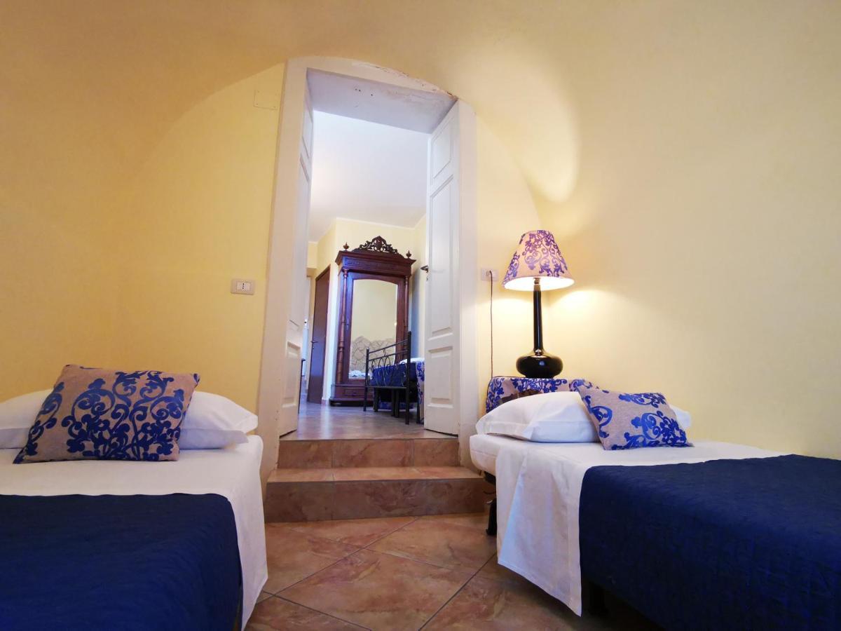 Del Centro Bed & Breakfast Enna Exterior photo