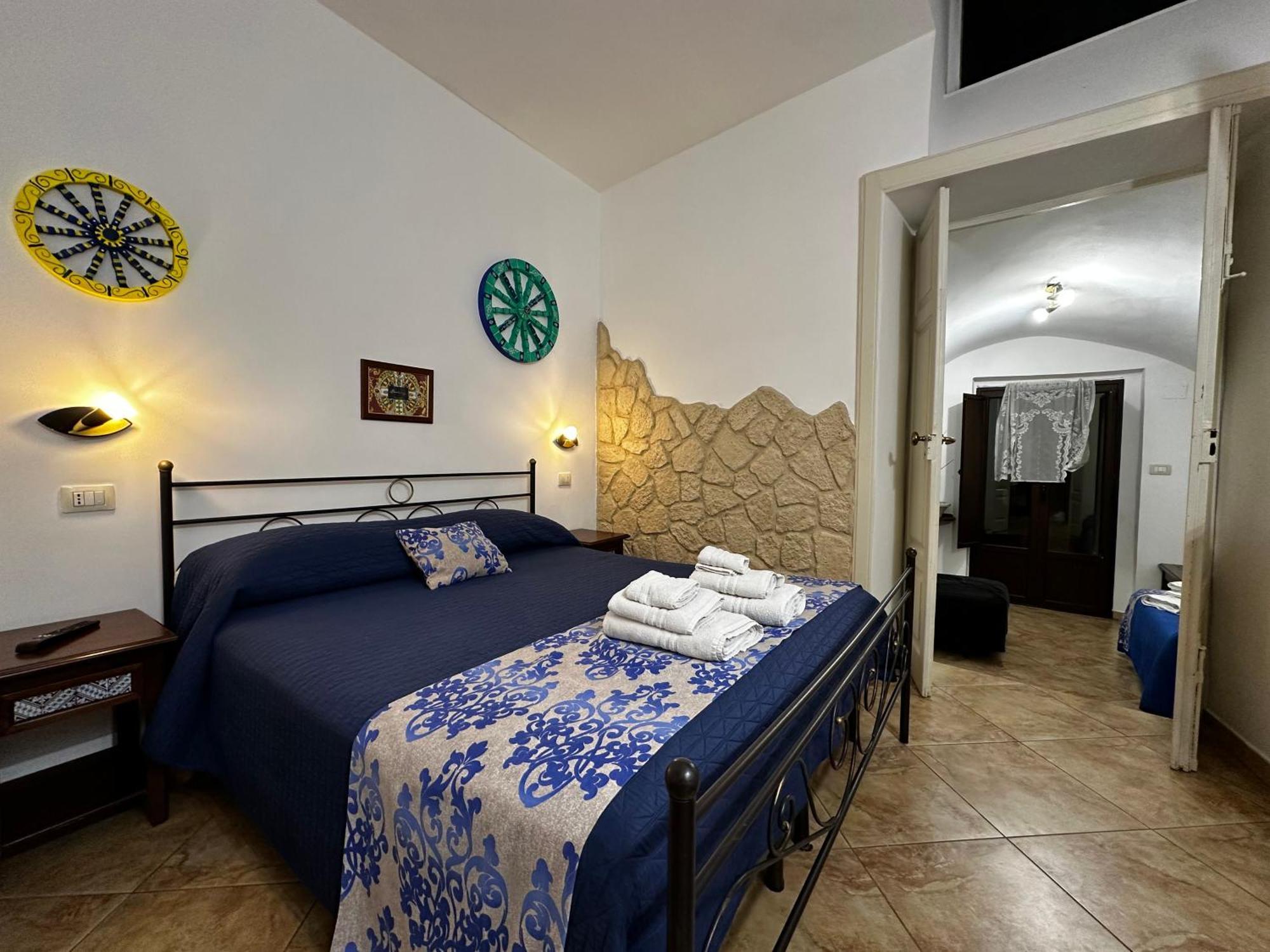 Del Centro Bed & Breakfast Enna Exterior photo