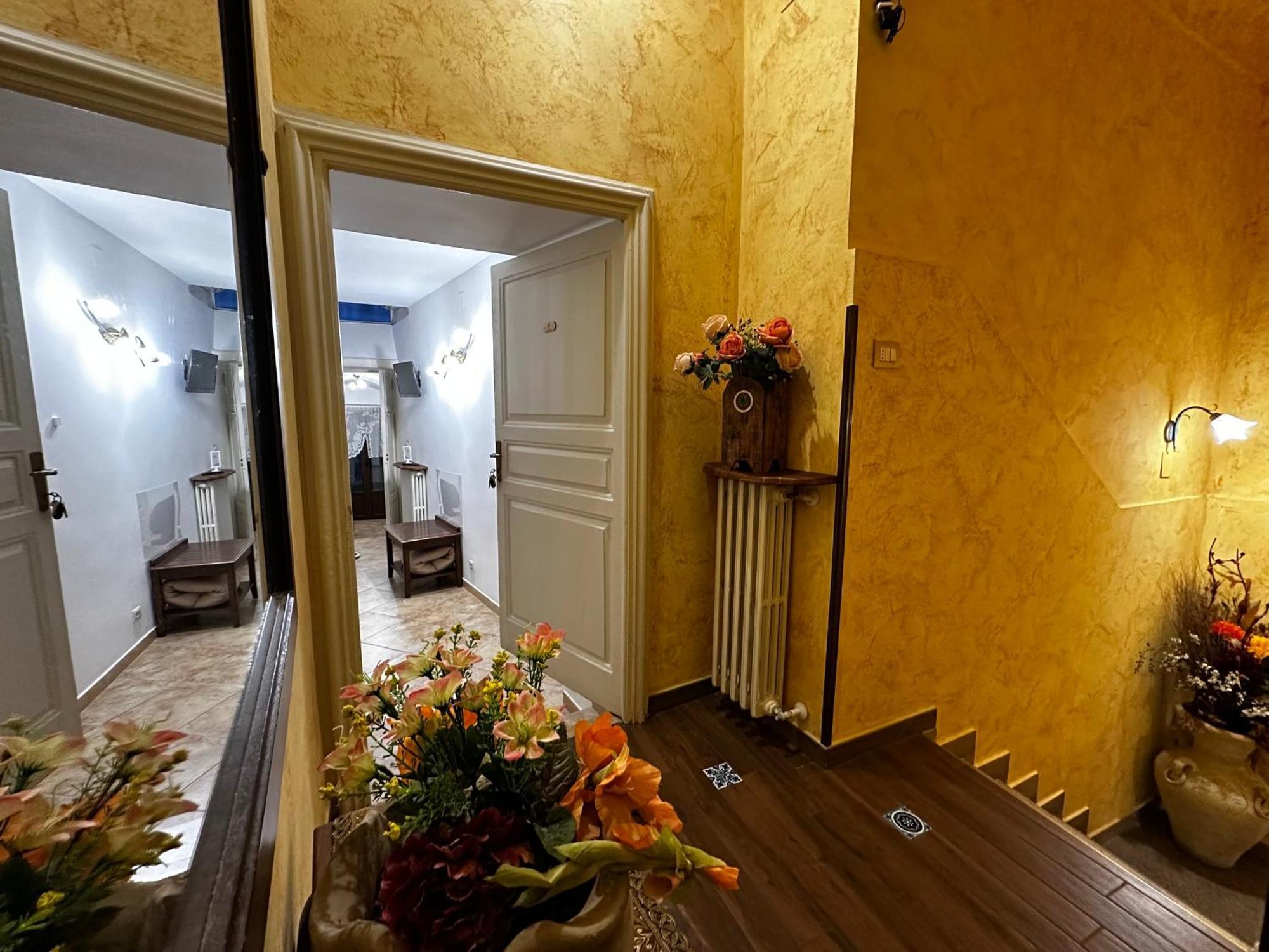 Del Centro Bed & Breakfast Enna Exterior photo