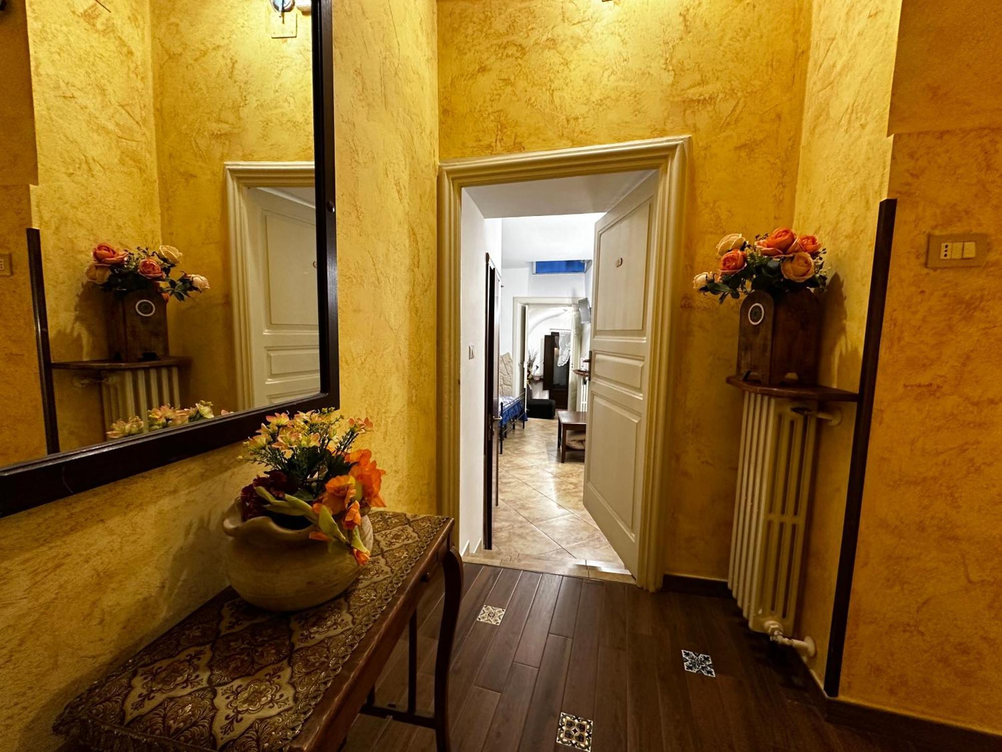 Del Centro Bed & Breakfast Enna Exterior photo