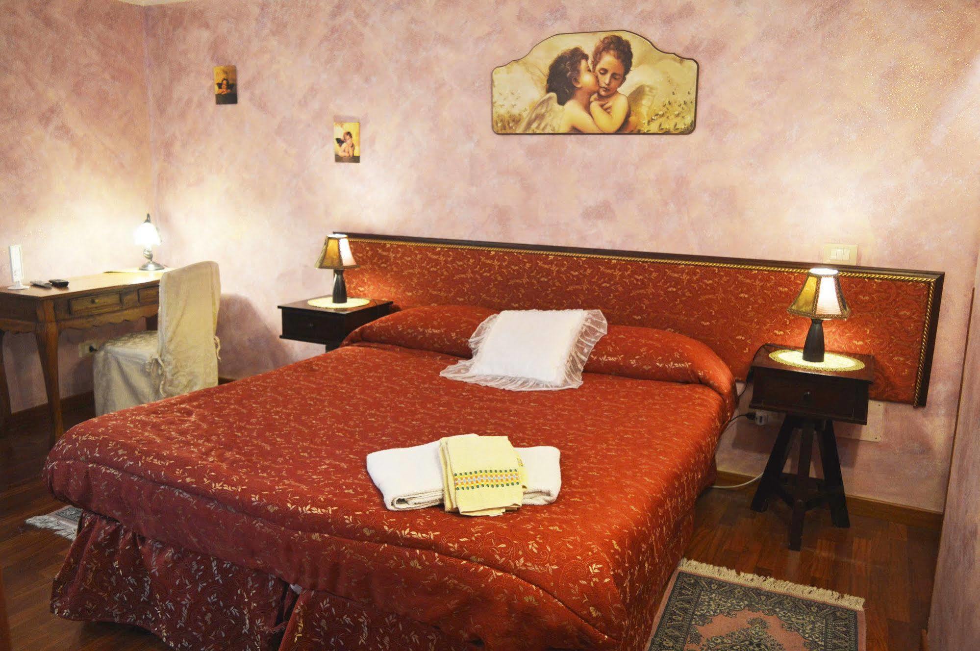 Del Centro Bed & Breakfast Enna Exterior photo