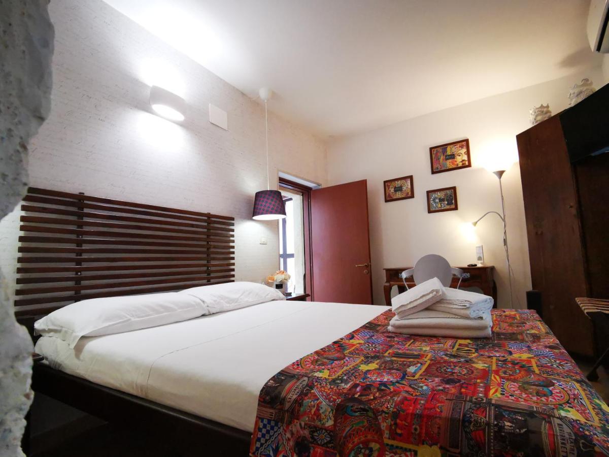 Del Centro Bed & Breakfast Enna Exterior photo